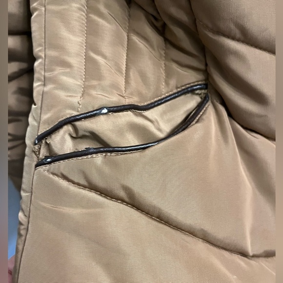 ZARA Quilted Puffer Coat with Faux Fur Collar & Hidden Hood Women's Size Small - Picture 6 of 7